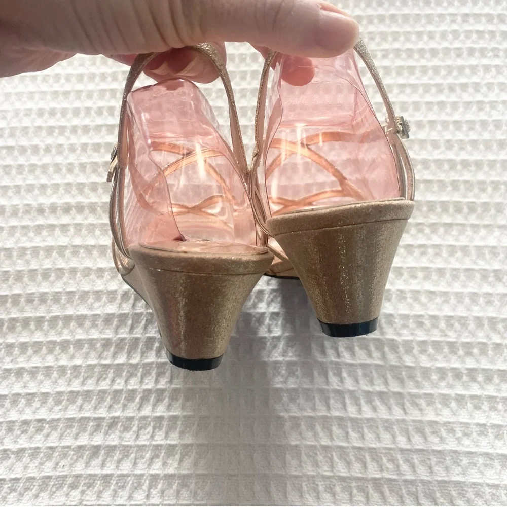 Nina Foley YG Platino Glittery Gold Wedge Sandals size 10
